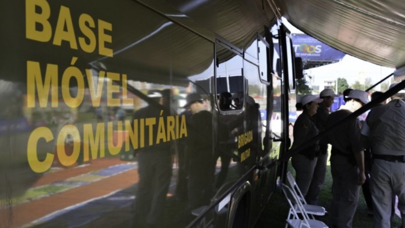 A base m&oacute;vel comunit&aacute;ria d&aacute; uma maior visibilidade ao policiamento aproximando o policial da comunidade.